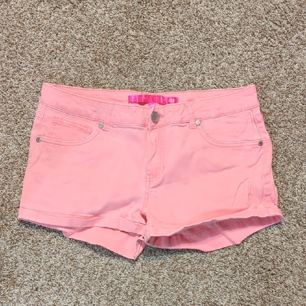 Tinseltown Pink Jean Shorts with Frayed Hem